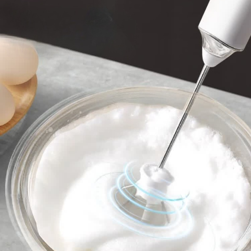 Elektryczny spieniacz do mleka – Electric Milk Frother Handheld recenzja i cena