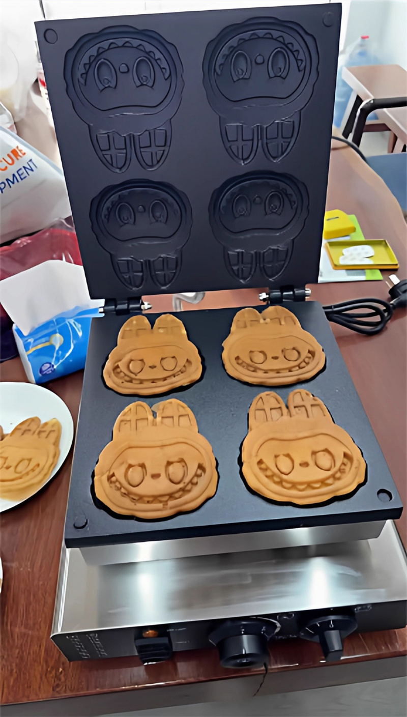 Profesjonalna maszyna do robie – Mini Waffle Maker Machine recenzja i cena